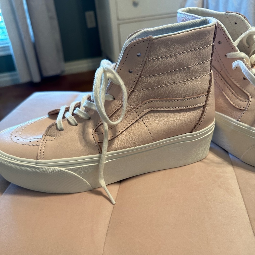 Vans platform high tops pink